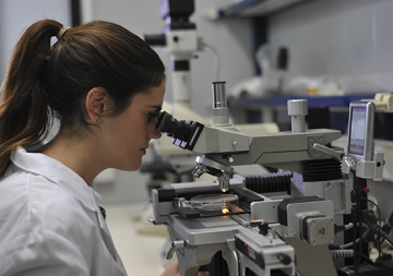 woman in laboratory