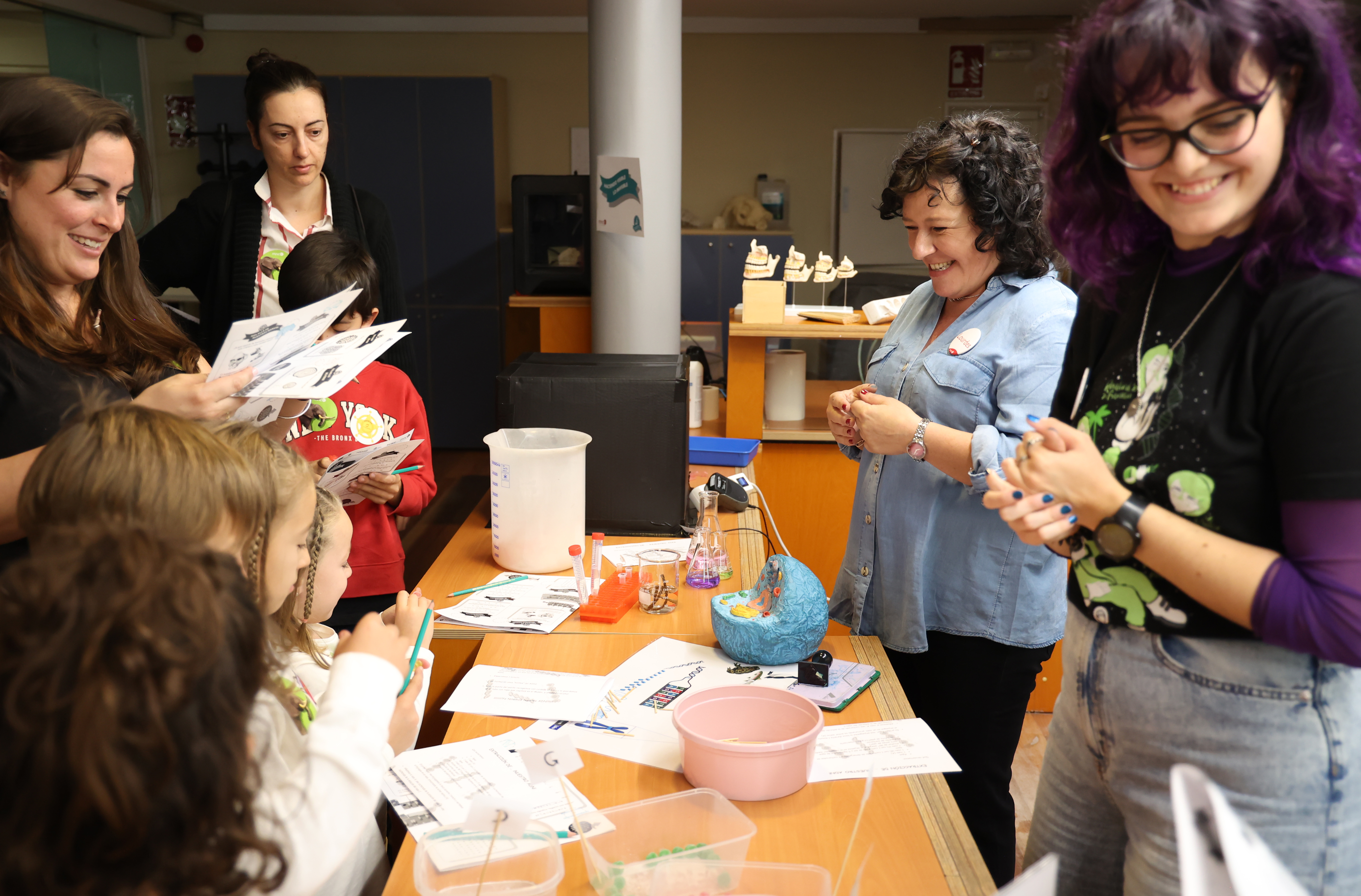 Taller infantil con investigadoras en el Museo Nacional de Ciencias Naturales 